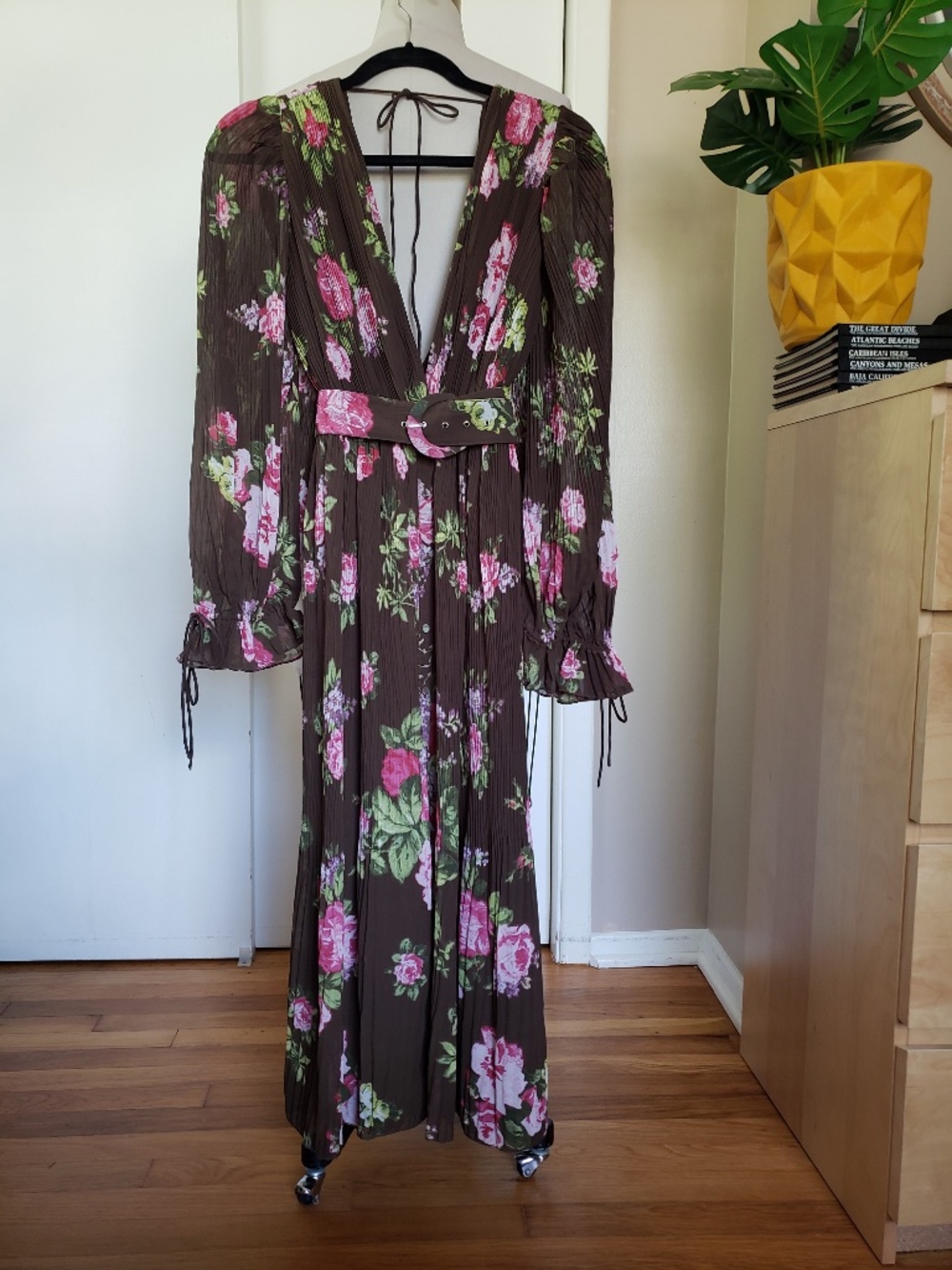 ASOS Garden Party Floral Dress Size 2 NEW!